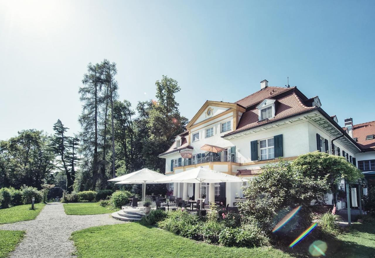 Biohotel Schlossgut Oberambach Екстериор снимка