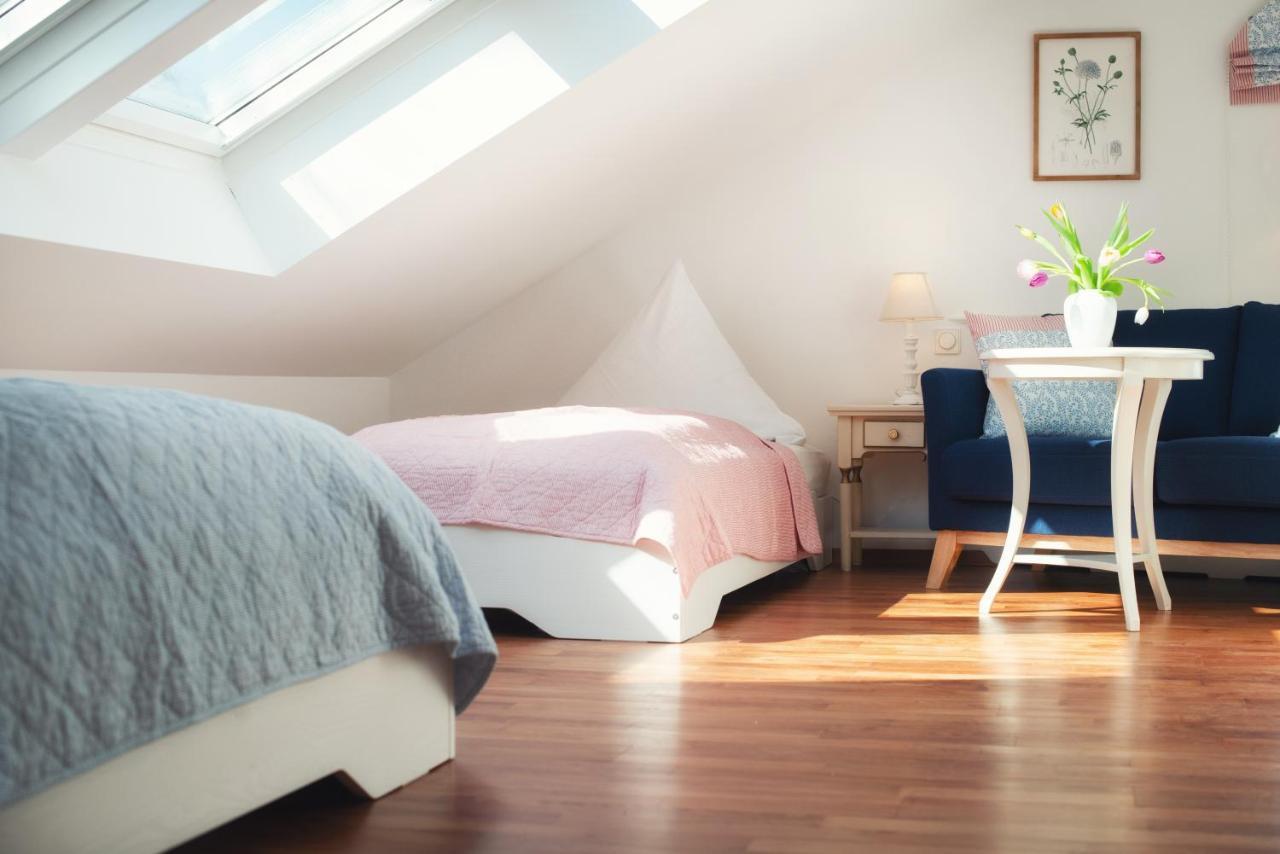 Biohotel Schlossgut Oberambach Екстериор снимка