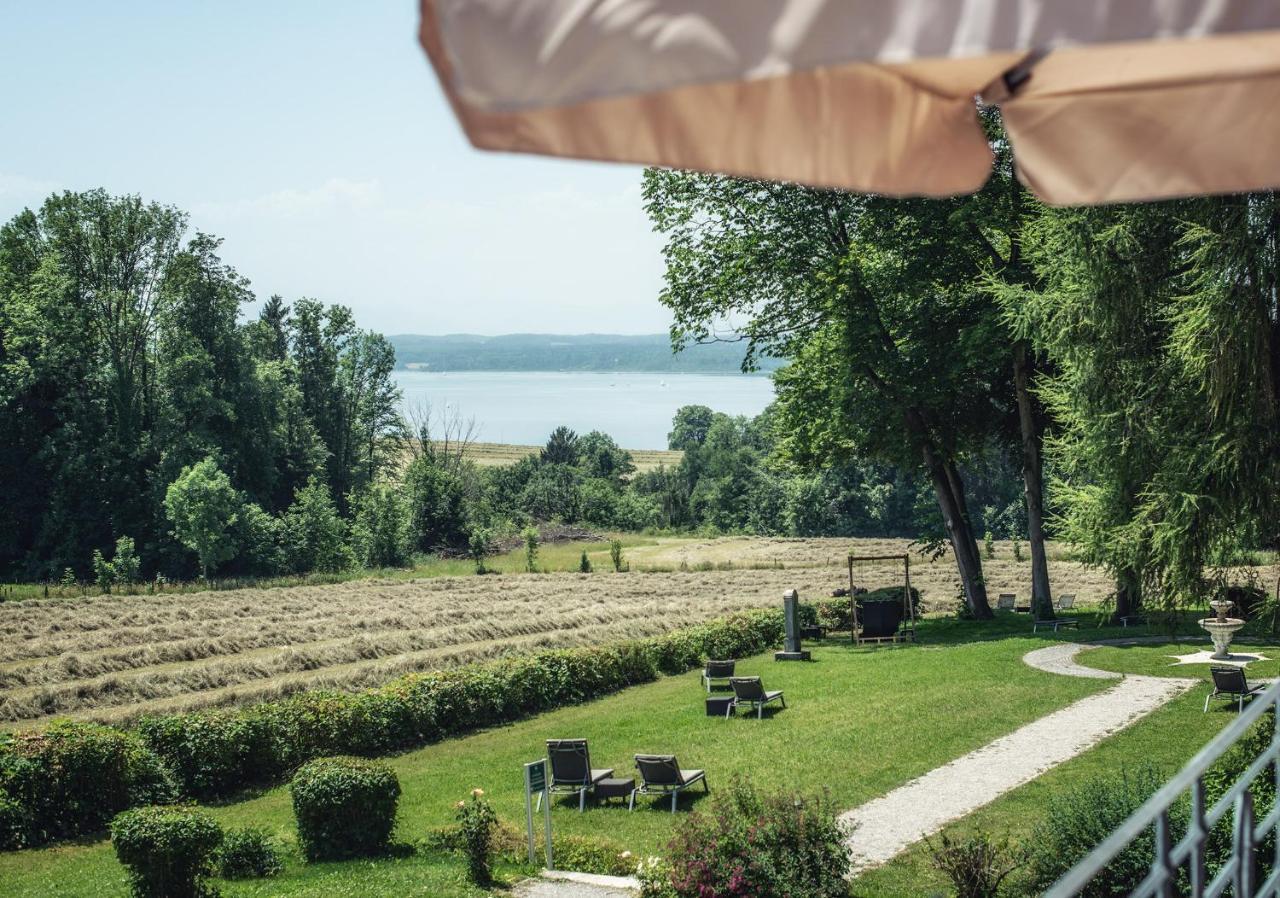 Biohotel Schlossgut Oberambach Екстериор снимка