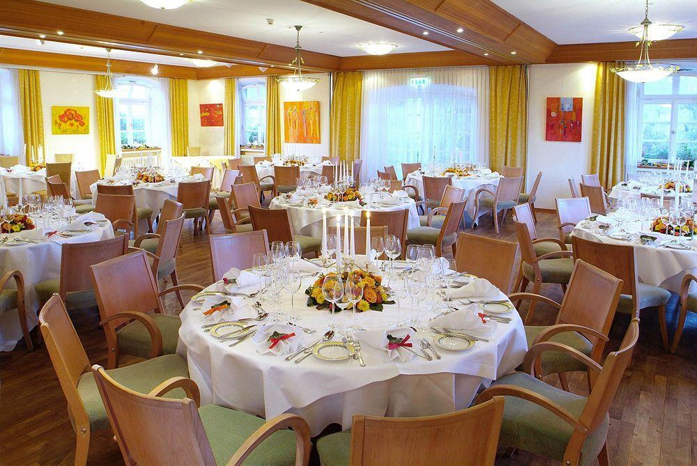 Biohotel Schlossgut Oberambach Екстериор снимка