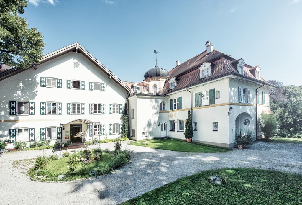 Biohotel Schlossgut Oberambach Екстериор снимка