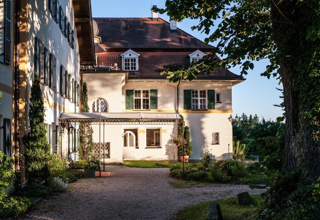 Biohotel Schlossgut Oberambach Екстериор снимка
